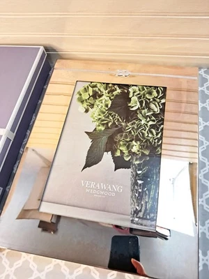 Marco de fotos Wedgwood Vera Wang Infinity 8x10 plateado metal boda nupcial en caja Foto 1 de 4