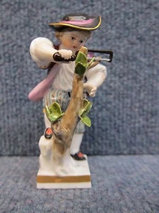 Meissen porcelain statue, Gseries, G4 Boy Saw Tree, Purple jacket,19th century - Picture 1 of 10