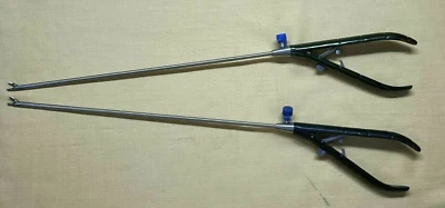 Soporte de aguja laparoscópico 2 piezas mandíbula curva 5 mm mango negro instrumentos reutilizables Foto 1 de 4