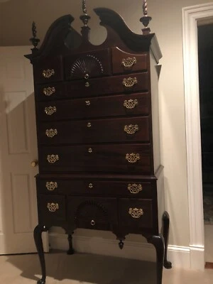 1990s Leopold Stickley Highboy - Изображение 1 из 4