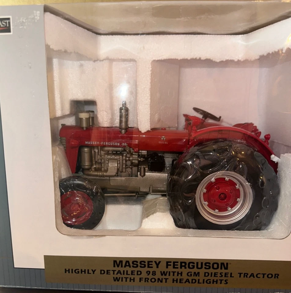 SpecCast Massey Ferguson 98 GM Diesel Tractor Front Headlights #SCT456 #21B - Image 1 of 2