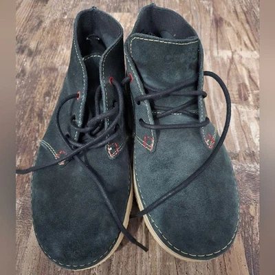 Botas con cordones de gamuza gris oscuro Crocs Thompson Desert para hombre talla 8 Foto 1 de 4
