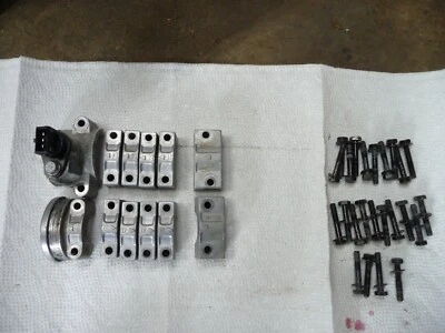 1.6 KIA RIO/HYUNDAI ACCENT INT&EXH 2006-2011 TAPAS Y PERNOS DEL ÁRBOL DE LEVAS Foto 1 de 2