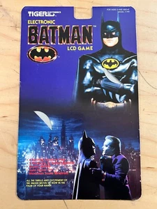 TIGER ELECTRONICS BATMAN LCD HANDHELD GAME PACKAGING CARDBACK 1989 - Picture 1 of 6