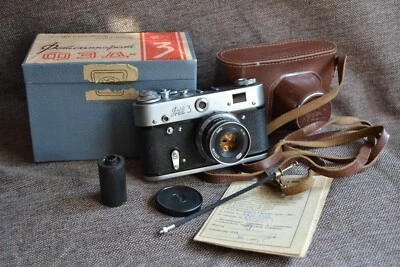 Vintage Rangefinder camera FED 3 USSR Soviet lens Industar I-61 2.8/52 - Image 1 of 4