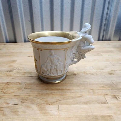 RPM Royal Porzellan Manufaktur Porcelana Dorada Figura Taza 4.5" Alto  Foto 1 de 4