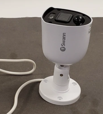 Lot of 4 Swann Pro-1080SL  1080p  Bullet Camera - Image 1 of 3