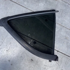 2014-2019 NISSAN VERSA NOTE REAR LEFT DRIVER SIDE QUARTER WINDOW GLASS OEM* - Picture 1 of 5