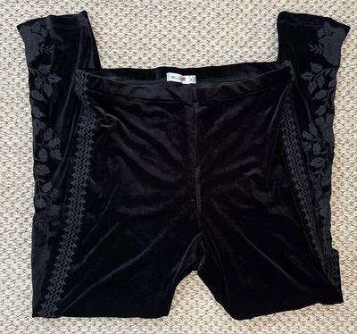 Johnny Was Black Velour Black  Floral Side Embroidered Leggings Sz Medium - Image 1 of 4