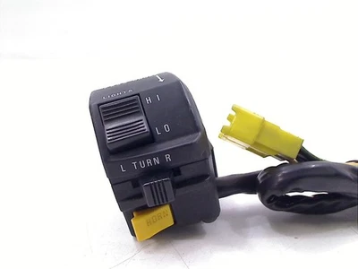 INTERRUPTOR MANILLAR IZQUIERDO SUZUKI GSX R 750 1992-1995 (GSXR 750 GR7B) 1995 Foto 1 de 3