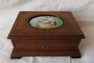 Walnut box circa 1900 - Picture 1 of 12