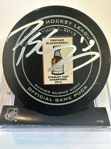 Patrick Sharp Chicago blackhawks 2013 Stanley Cup Banner Signed Game puck - Picture 1 of 3