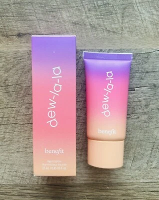 Iluminador Liquid Glow Benefit Dew-La-La ~ Luna - medio ligero 0,85 OZ ~ tamaño completo Foto 1 de 3