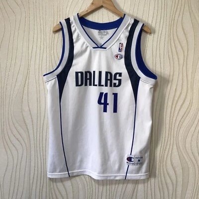 CAMISETA DE BALONCESTO DE LOS DALLAS MAVERICKS CAMPEÓN # 41 NOWITZKI NBA BLANCA Foto 1 de 4