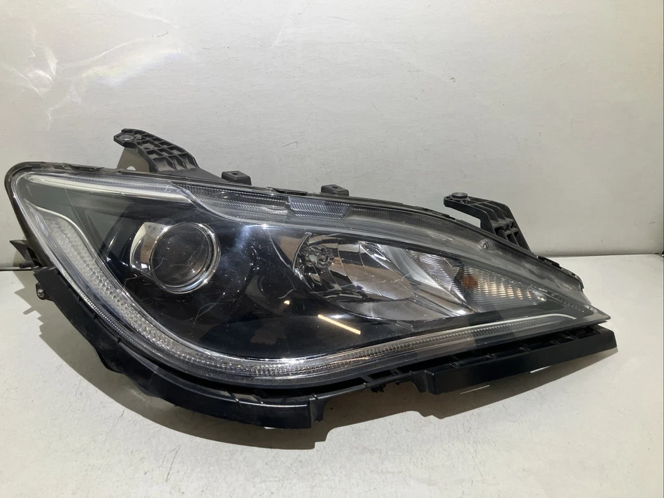 Chrysler Pacifica 2017-2020 pasajero derecho halógeno con faro LED OEM 1907 Foto 1 de 4