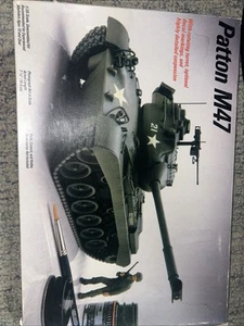 Original 1988 Testors / Italeri 792 Patton M47 US Tank 1/35 Scale Model Kit - Picture 1 of 7