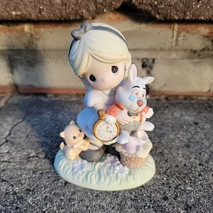 Precious Moments Disney Alice In Wonderland Never Too Late For Fun with Friends - Picture 1 of 10