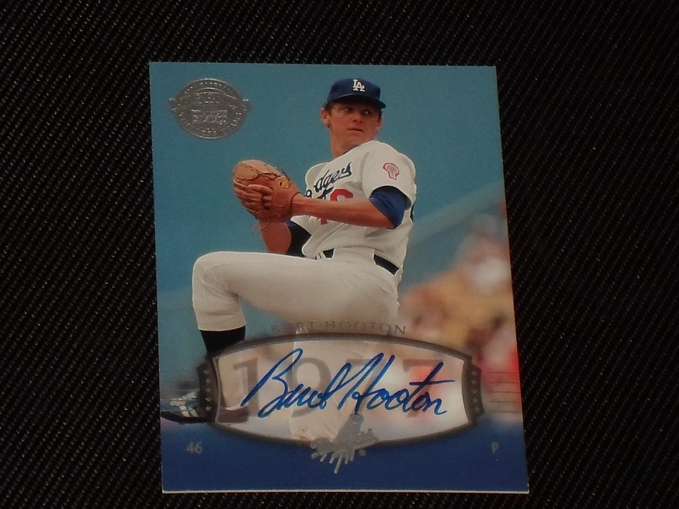 BURT HOOTON 2004 UD TIMELESS TEAMS CERTIFIED SIGNED AUTOGRAPHED CARD DODGERS - Image 1 of 1