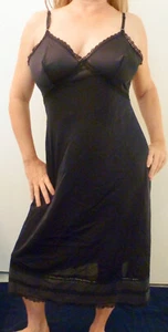 SEARS DOnT SLIP NEGRO SATINADO RESBALADIZO NAILON ENCAJE DOBLADILLO SLIP-IT DESLIZAMIENTO COMPLETO 38 EVC - Imagen 1 de 5