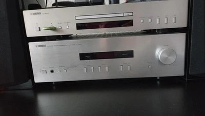 Verstärker Yamaha A-S201 2.0 Kanäle Silber Restgarantie bis 26.12.2025 - Bild 1 von 4