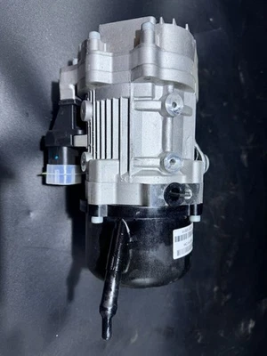 2020-2023 Jeep Wrangler 3.6L Power Steering Pump 68529412 / 68247930 - Image 1 of 3
