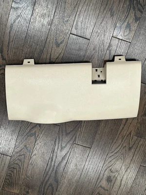 Chevy GMC 2007-2009 camioneta y SUV BEIGE BRONCEADO rodillera panel de ajuste inferior del tablero Foto 1 de 4