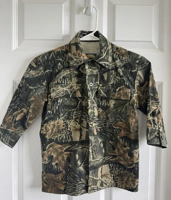 Cabela's Kid’s Seclusion 3D Hunting Shirt Size 4 Green Camo Long Sleeve - Image 1 of 4