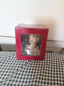 NEU Disney Traditions ARISTOCATS Marie Kissen Jim Shore Mini Figur Neu im Karton Enesco - Bild 1 von 2
