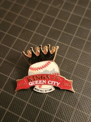 Cincinnati Reds Hall of Fame "Kings of the Queen City" Lapel Pin 2014 - Image 1 of 2
