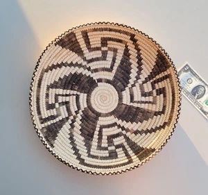 Vintage 14 1/4" Native American Indian Basket-Papago-Whirling Logs - Picture 1 of 9