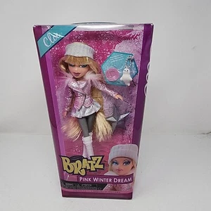 Bratz Pink Winter Dream Cloe Doll MGA - Picture 1 of 7