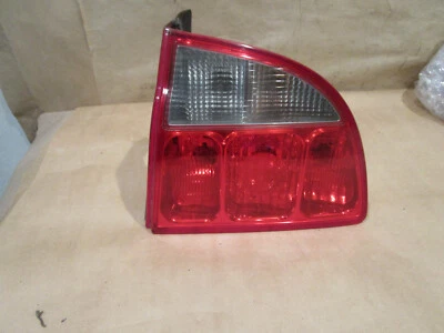 Luz trasera derecha Maserati 4200 Spyder, Gransport Spyder P/N 195751 Foto 1 de 4