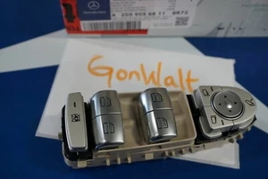 20590568118R73 Mercedes Benz OE Fábrica Ventana Delantera Izquierda Interruptor Control GLC  - Imagen 1 de 3