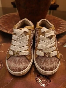 Michael Kors Toddler White/Gold Sneakers Size 5 #131 - Picture 1 of 13