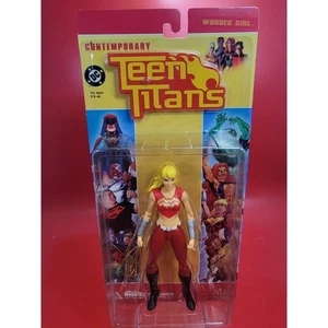DC Direct CONTEMPORARY TEEN TITANS Wonder Girl Serie Wave NEU NEU IN VERPACKUNG 6" - Bild 1 von 5