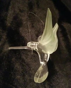 Hanging Glass Hummingbird Frosted Wings & Tip of Tail 5" Tall 3.50"Across 3.75"W - Picture 1 of 6