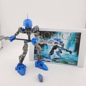 LEGO BIONICLE Rahkshi Guurahk 8590 with "Stage 4 Kraata" Complete Figure