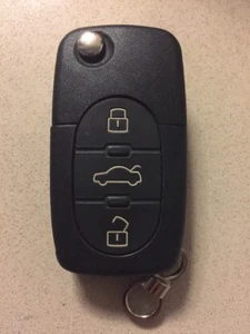 audi keyless entry remote key fob oem transmitter uncut key blade flip 231 M - Foto 1 di 3