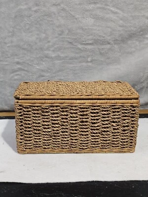 rattan storage box - Image 1 of 4