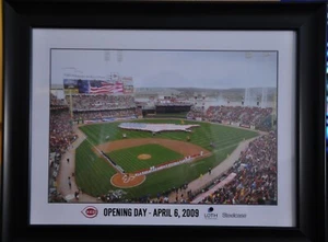 14x11 Framed Cincinnati Reds Opening Day - April 6, 2009 Stadium Print - Picture 1 of 3