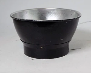 Speedotron 7" diameter Standard Reflector Studio Strobe Used - Picture 1 of 3