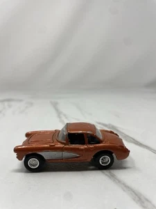 1957 57 Chevy Corvette Collectible 1/64 Scale Diecast Diorama Model - Picture 1 of 6