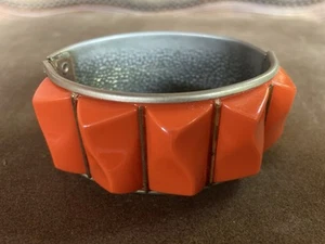Vintage Bracelet Clamper Orange Costume Jewelry Funky Loud Boho Chic Women’s - Picture 1 of 15