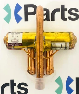 TOSHIBA CARRIER STF-0213Z Valve 43046445G RAS-4M27GAV - Picture 1 of 8