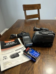 JVC GR-AX5Compact Video Camera With Charger But No Battery. Not Tested. - Picture 1 of 5