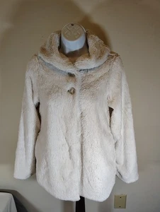 Patagonia Pelage Fleece Jacket Birch White Girls size 14/16 measurements in pic - Picture 1 of 8