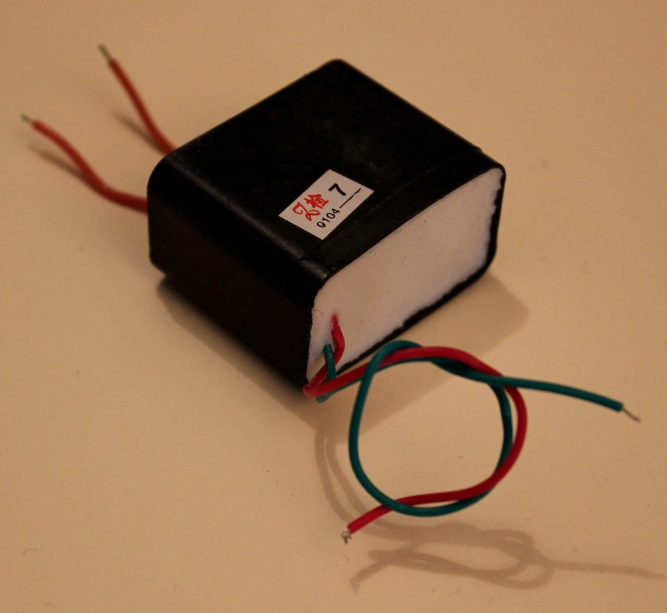 VERY HIGH VOLTAGE GENERATOR - SOLID STATE RUHMKORFF COIL