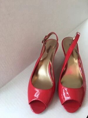 Cuñas Alfani Peep Toe rosa y dorado para mujer talla 8,5 nuevas sin etiqueta Foto 1 de 4
