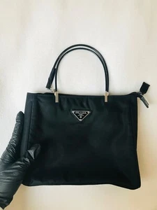 Vintage Prada Nylon Tasche / Mini Shoulder Bag in Schwarz/Black - Bild 1 von 12