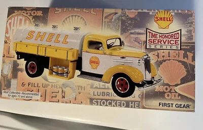 First Gear Shell 1937 Chevy Tanker Truck, 30's Style Tanker, New in original box - Image 1 of 4